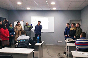 Визит студентов СНАУ в сумское представительство АГРОТЕХСОЮЗ